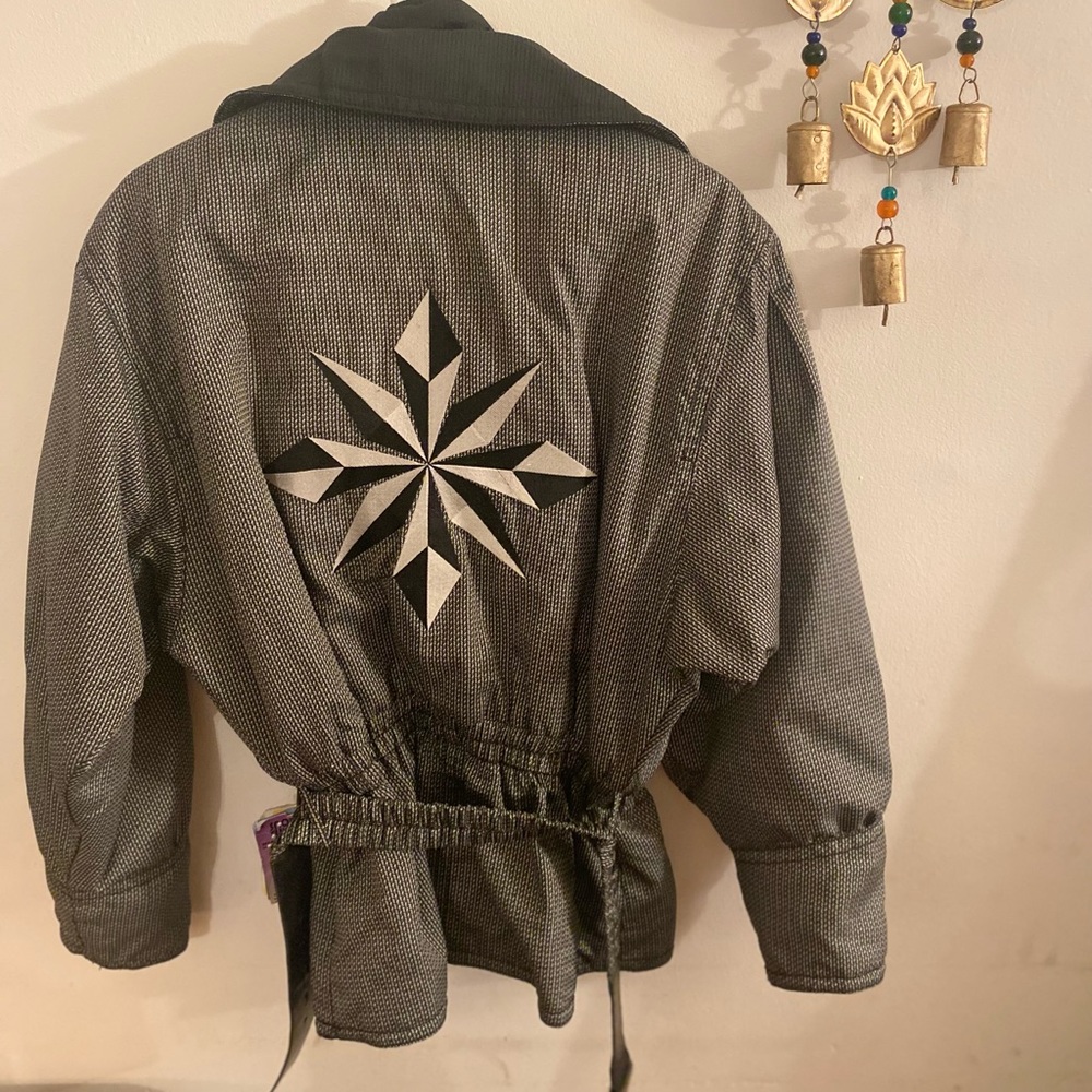 Size 4 black bomber jacket new